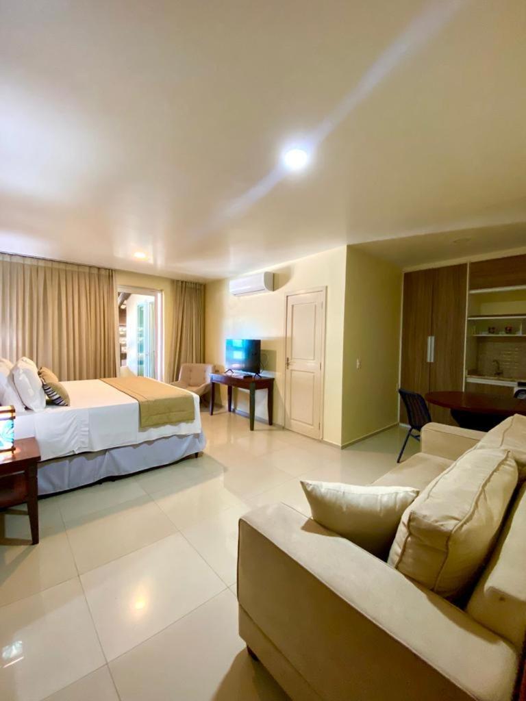 Sunset Beach Hotel 타이바 외부 사진